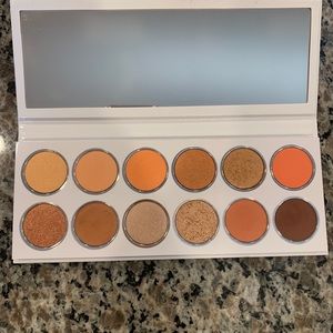Kylie Cosmetics The Peach Extended Palette